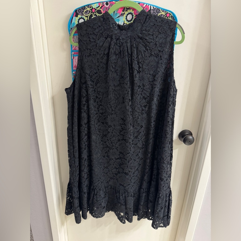 Women's Black Lace Sleeveless Dress